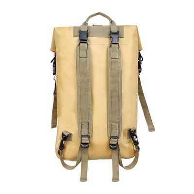 屋外キャンプ旅行用にカスタマイズされた 16L 防水デイバックパック